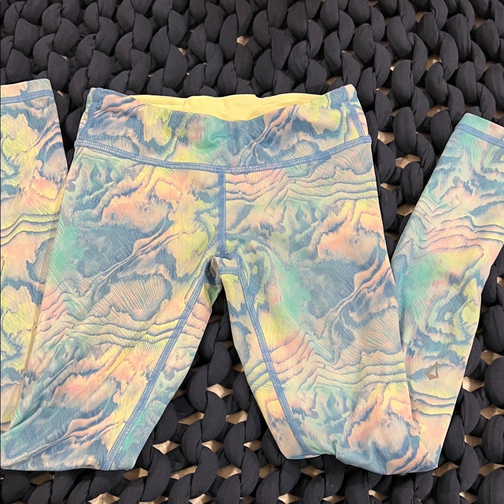 Ivivva by Lululemon Colorful Pattern Girls Leggings
